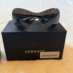 Versace Sleek Black Sunglasses